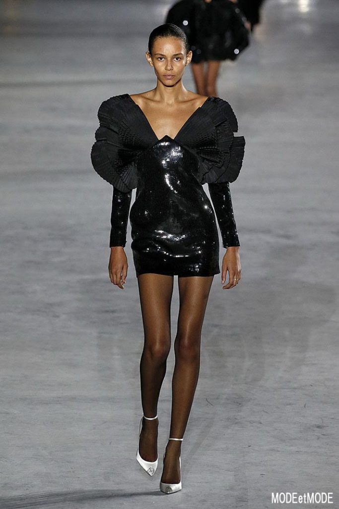 SAINT_LAURENT_ss18_073
