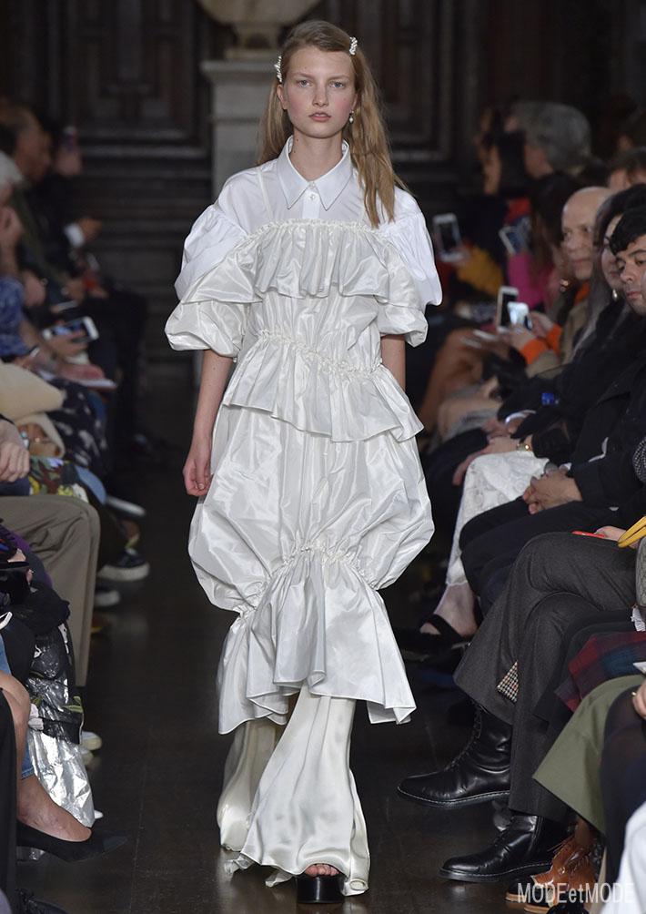SIMONE_ROCHA_ss18_005