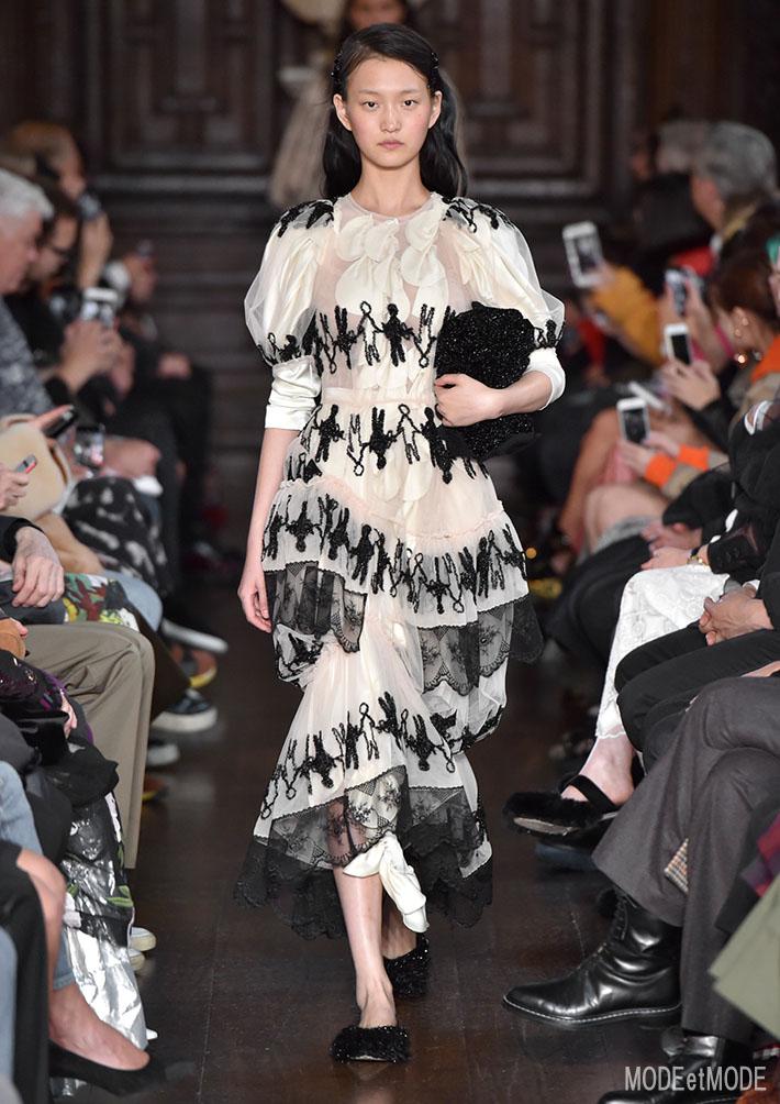 SIMONE_ROCHA_ss18_013