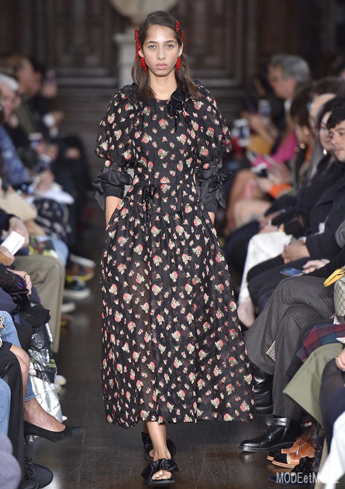 SIMONE_ROCHA_ss18_021