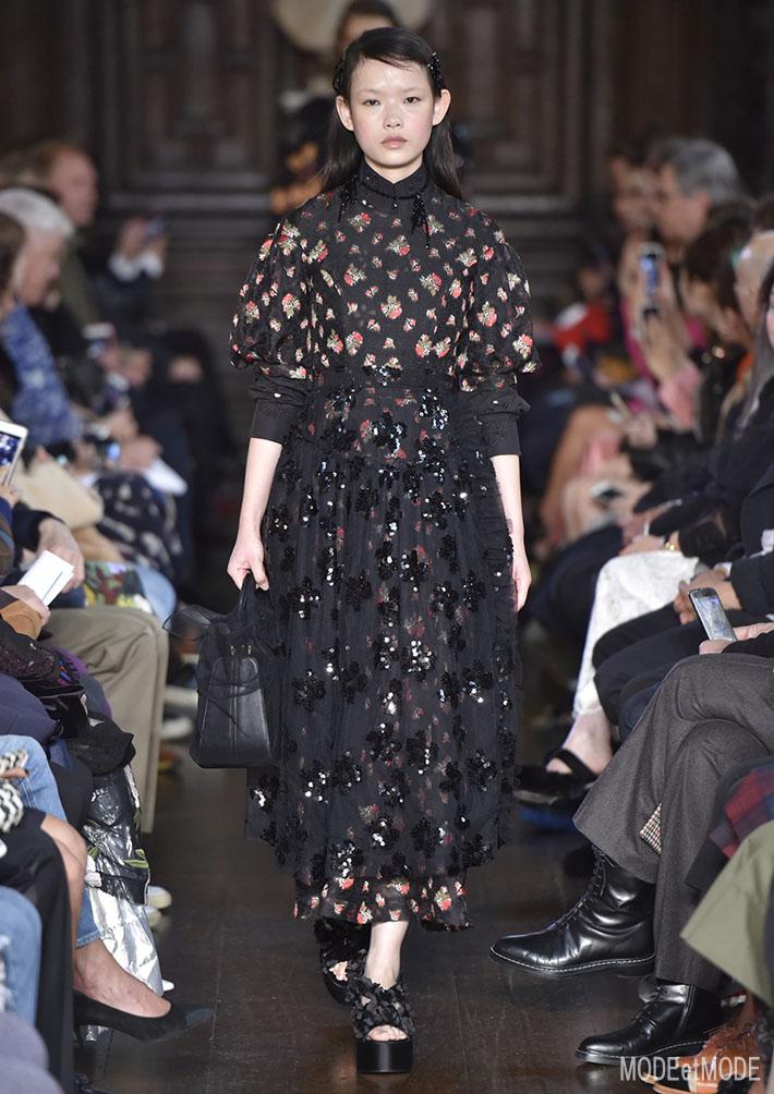 SIMONE_ROCHA_ss18_022