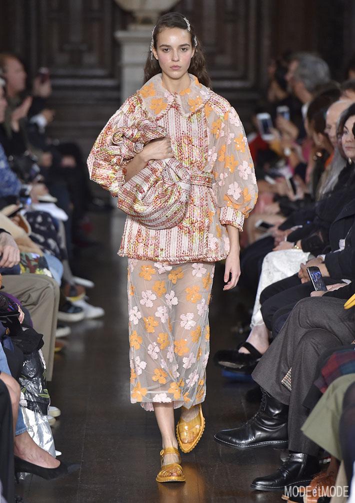 SIMONE_ROCHA_ss18_027