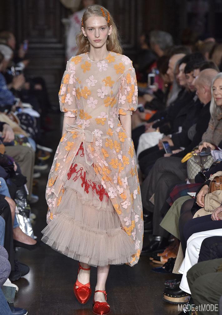 SIMONE_ROCHA_ss18_030