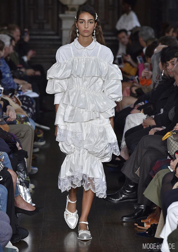 SIMONE_ROCHA_ss18_036