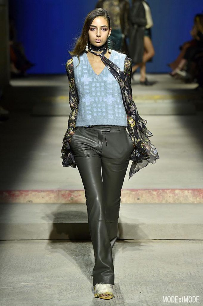 TOPSHOP_ss18_010