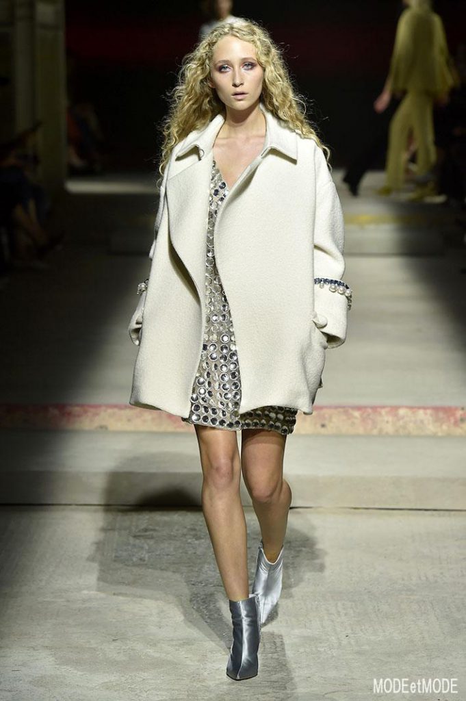 TOPSHOP_ss18_020