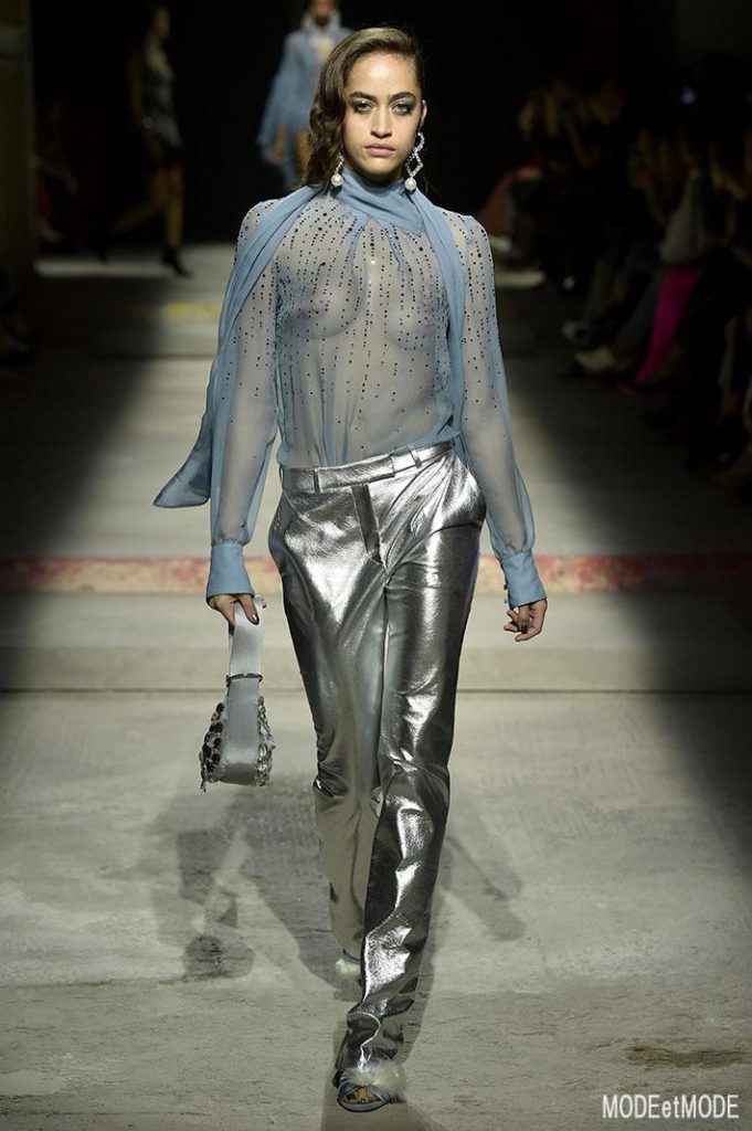 TOPSHOP_ss18_032