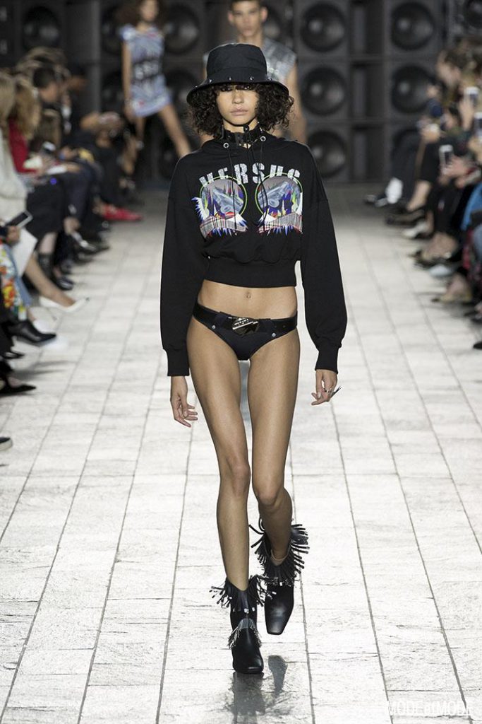 VERSUS_VERSAC_ss18_019