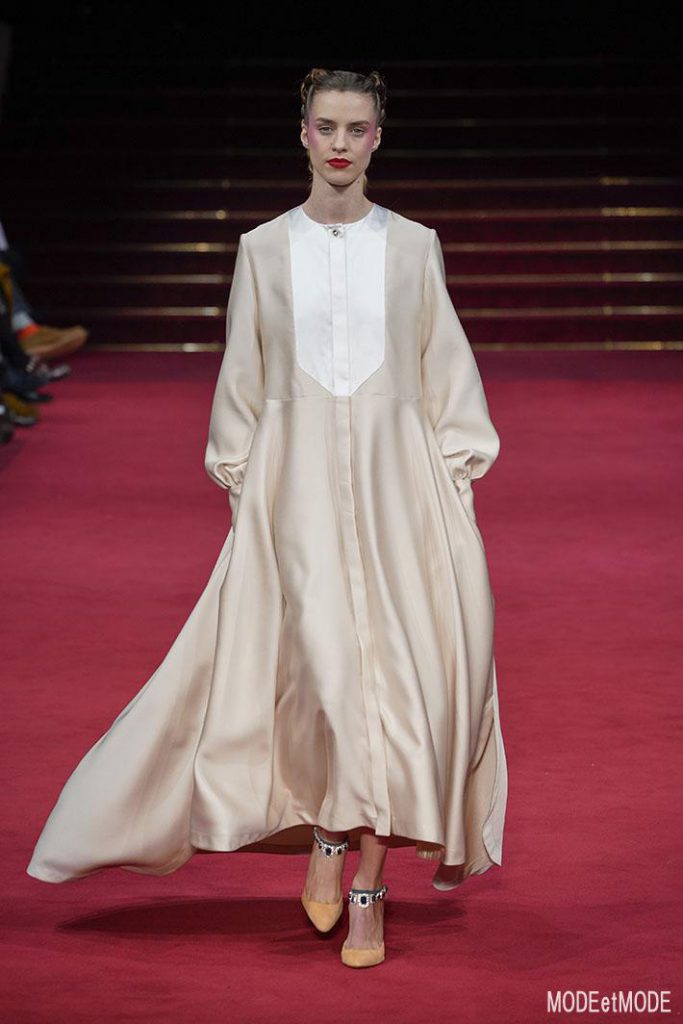 alexis_mabille_ss18hc_002