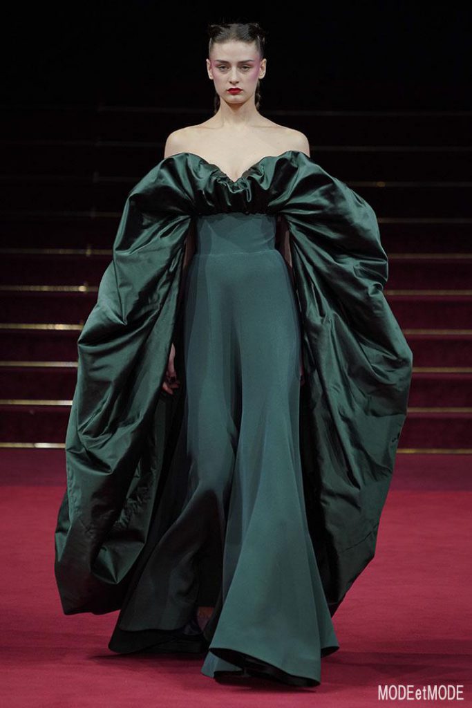 alexis_mabille_ss18hc_021