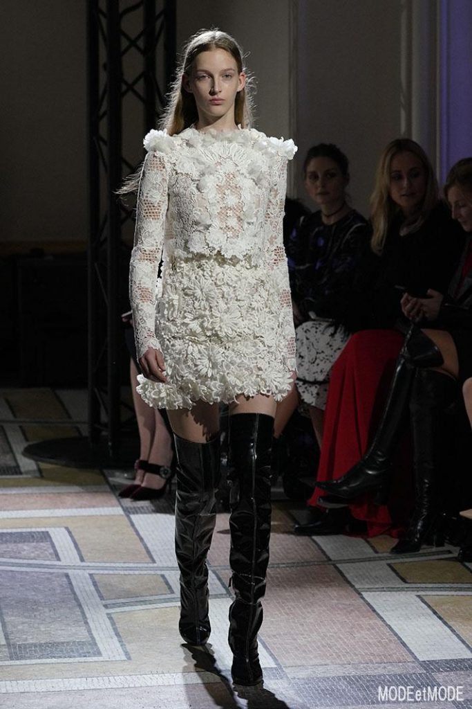 giambattista-valli_ss18hc_005