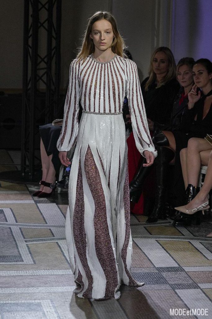 giambattista-valli_ss18hc_030