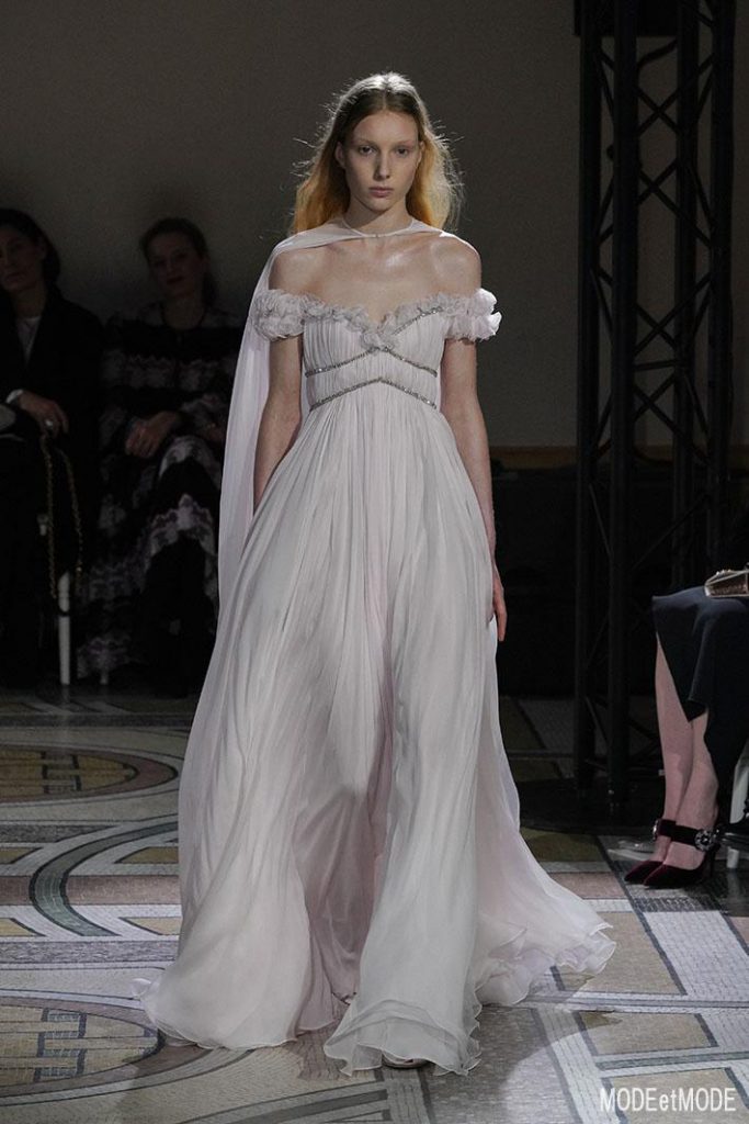 giambattista-valli_ss18hc_047