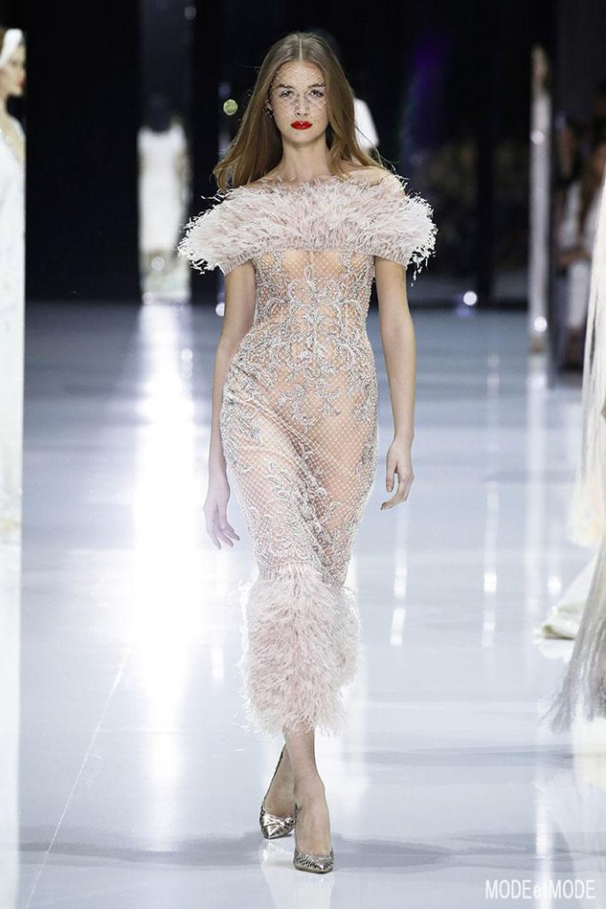 Ralph & Russo : Runway – Paris Fashion Week – Haute Couture Fall/Winter 2016-2017