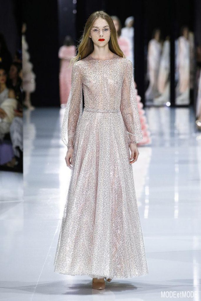 Ralph & Russo : Runway – Paris Fashion Week – Haute Couture Fall/Winter 2016-2017