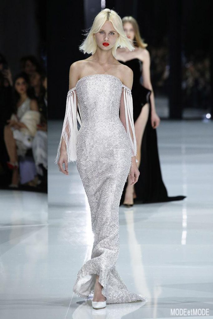 Ralph & Russo : Runway – Paris Fashion Week – Haute Couture Fall/Winter 2016-2017