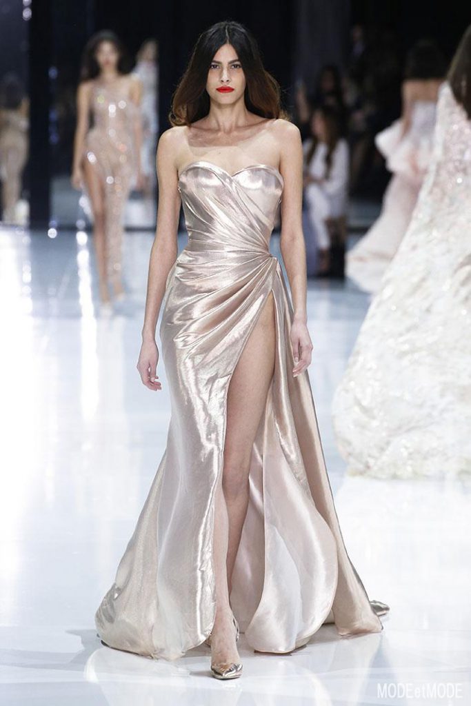 Ralph & Russo : Runway – Paris Fashion Week – Haute Couture Fall/Winter 2016-2017