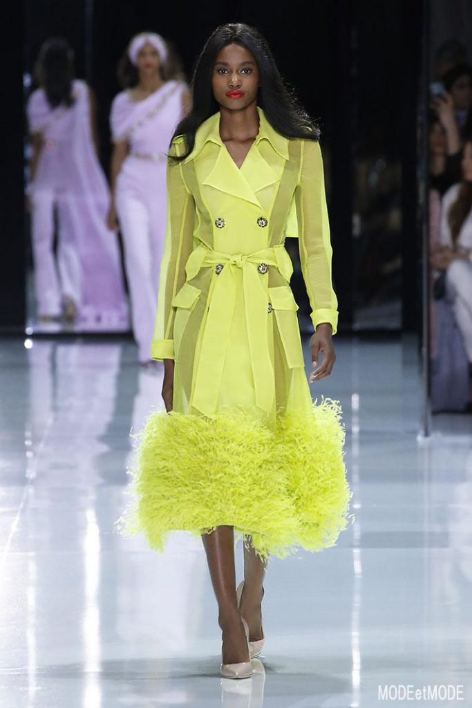 Ralph & Russo : Runway – Paris Fashion Week – Haute Couture Fall/Winter 2016-2017