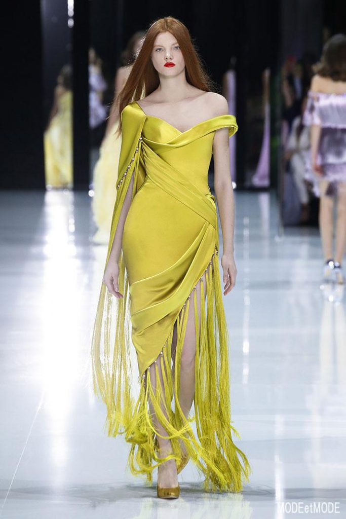 Ralph & Russo : Runway – Paris Fashion Week – Haute Couture Fall/Winter 2016-2017