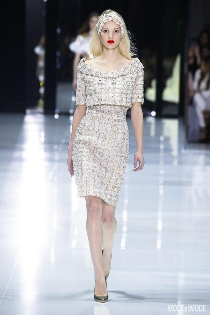 Ralph & Russo : Runway – Paris Fashion Week – Haute Couture Fall/Winter 2016-2017
