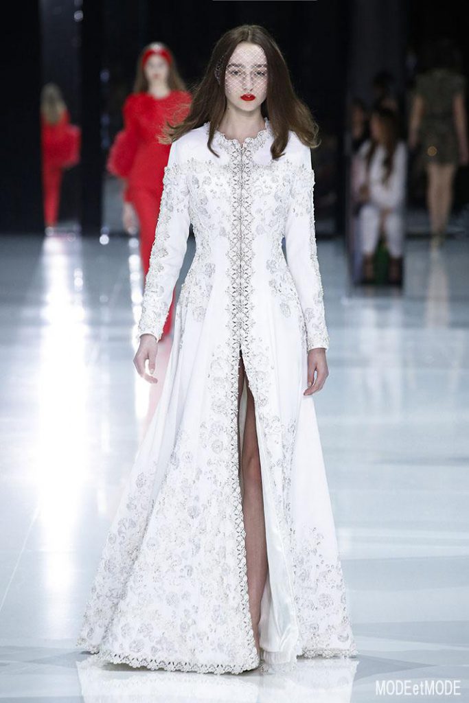 Ralph & Russo : Runway – Paris Fashion Week – Haute Couture Fall/Winter 2016-2017