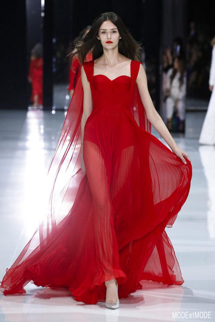 Ralph & Russo : Runway – Paris Fashion Week – Haute Couture Fall/Winter 2016-2017
