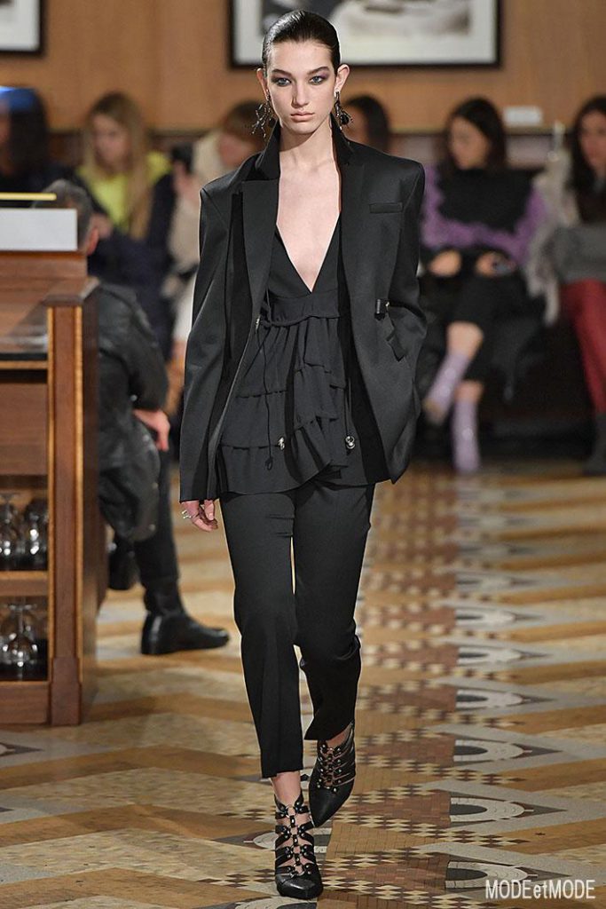 Altuzarra Paris Womenswear Fall Winter 2018-2019 Paris February/March 2018