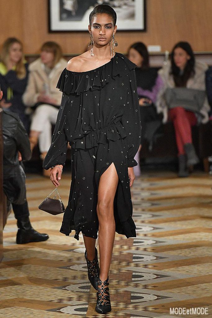 Altuzarra Paris Womenswear Fall Winter 2018-2019 Paris February/March 2018
