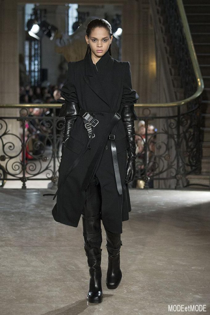 ann_demeulemeester_aw18_001