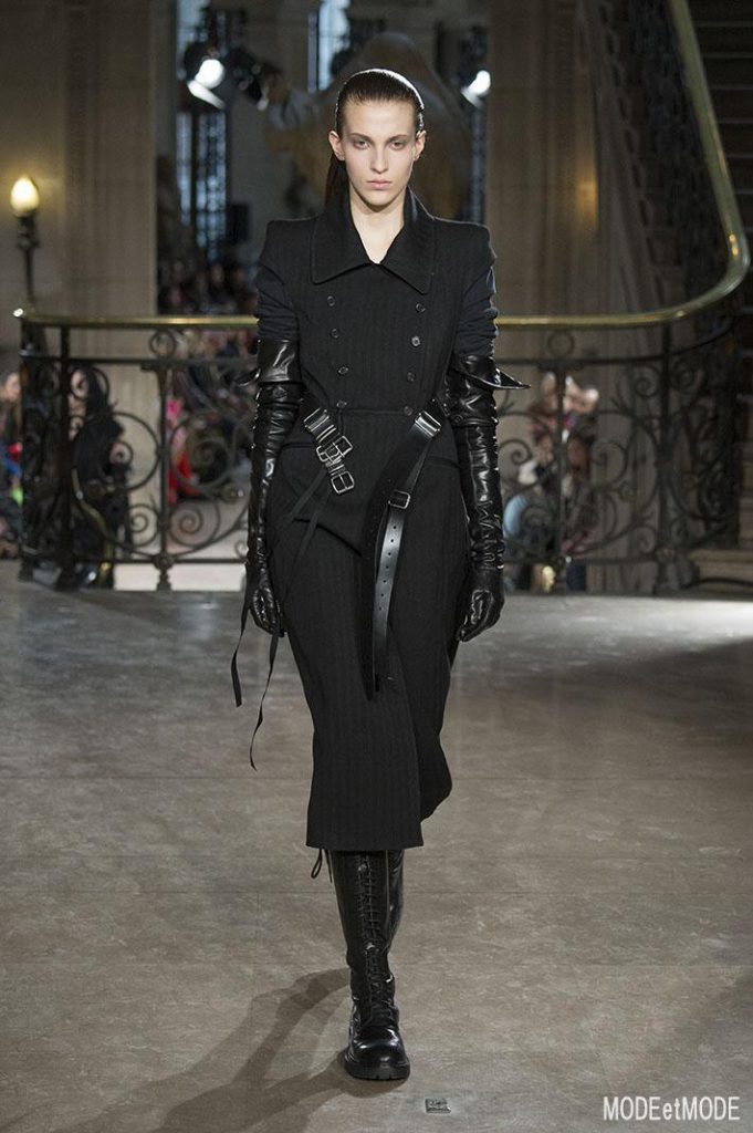 ann_demeulemeester_aw18_005