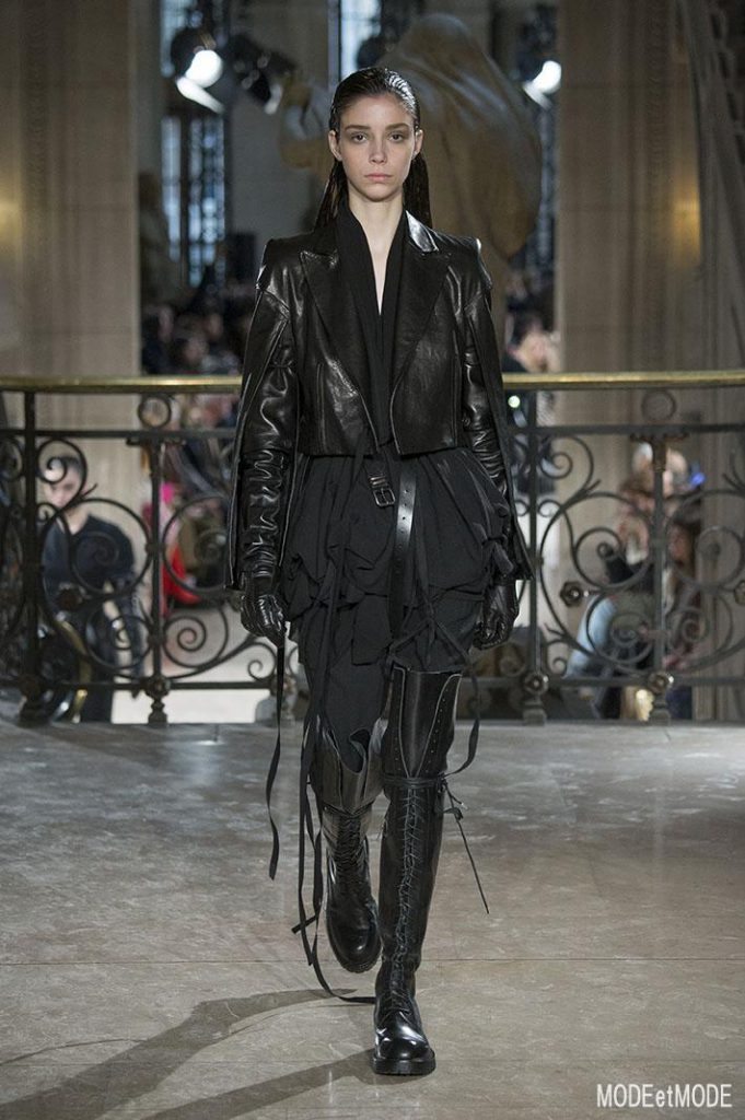 ann_demeulemeester_aw18_008