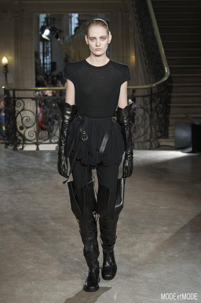ann_demeulemeester_aw18_014