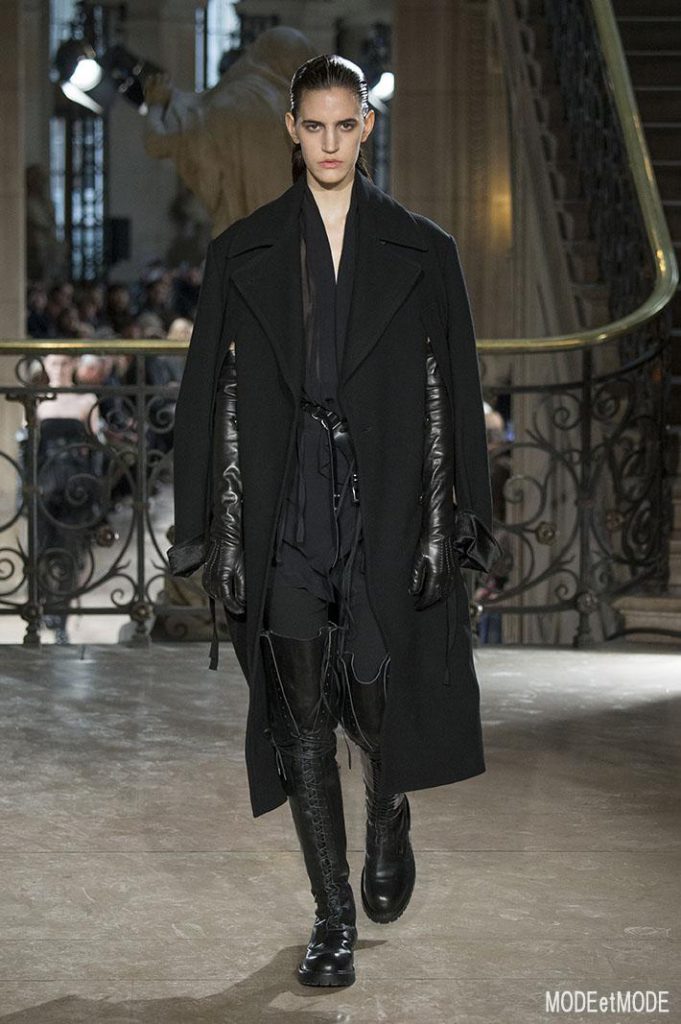 ann_demeulemeester_aw18_018