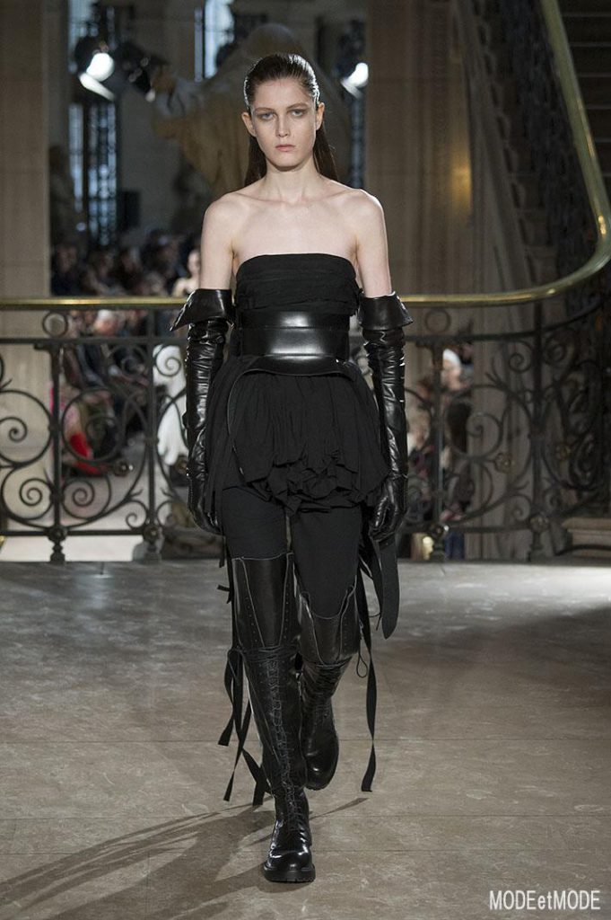ann_demeulemeester_aw18_019
