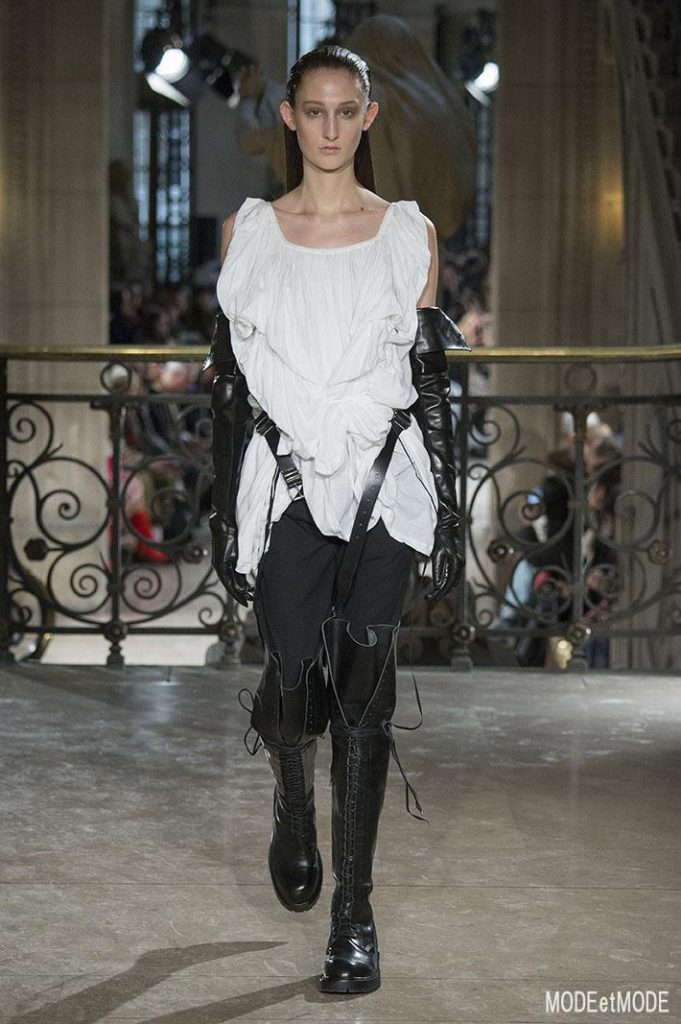 ann_demeulemeester_aw18_025