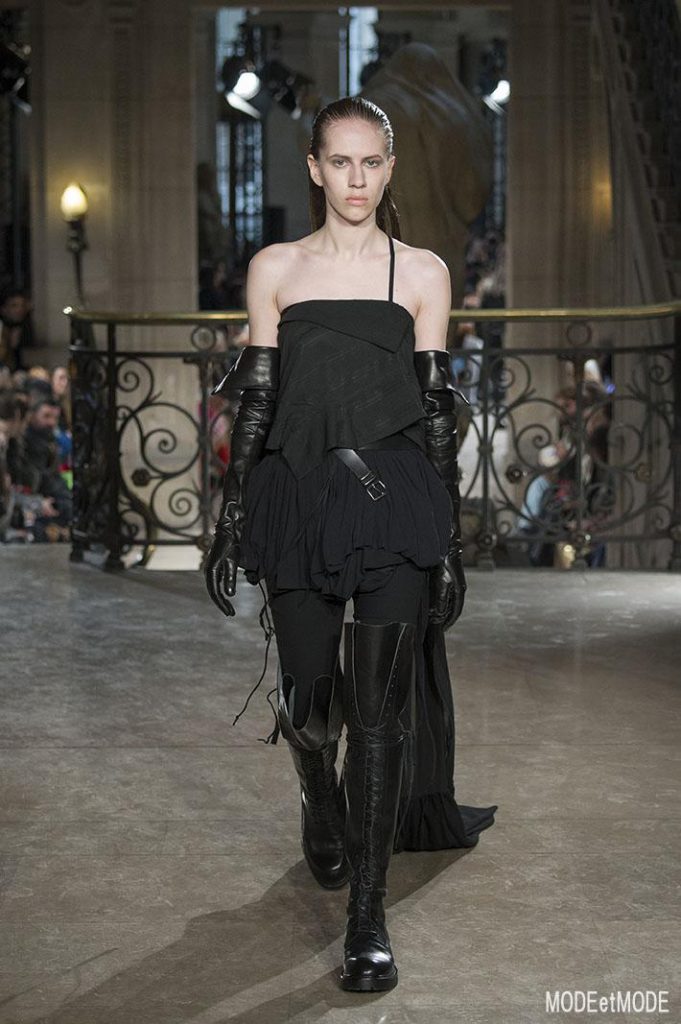ann_demeulemeester_aw18_029
