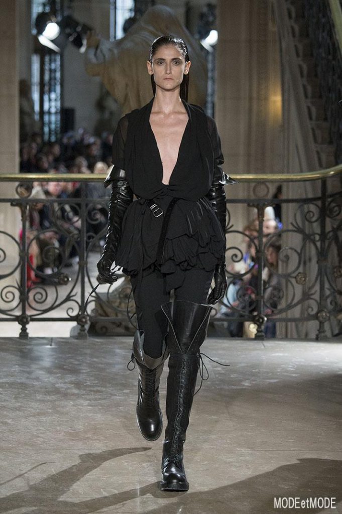 ann_demeulemeester_aw18_044