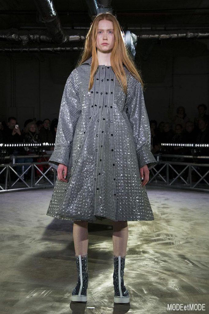 anrealage_aw18_037