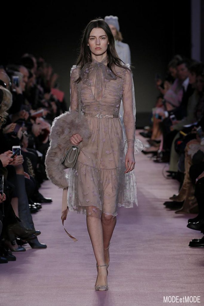 blumarine_aw18_006