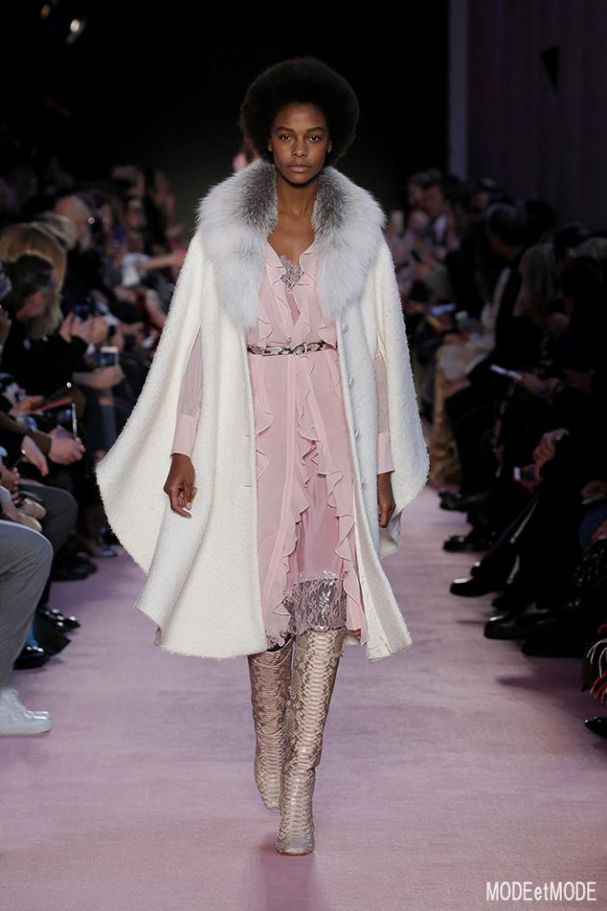 blumarine_aw18_027