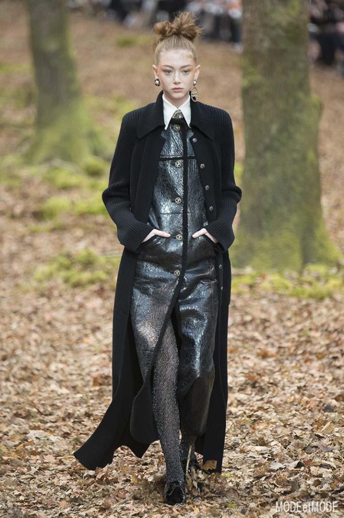 chanel_aw18_003