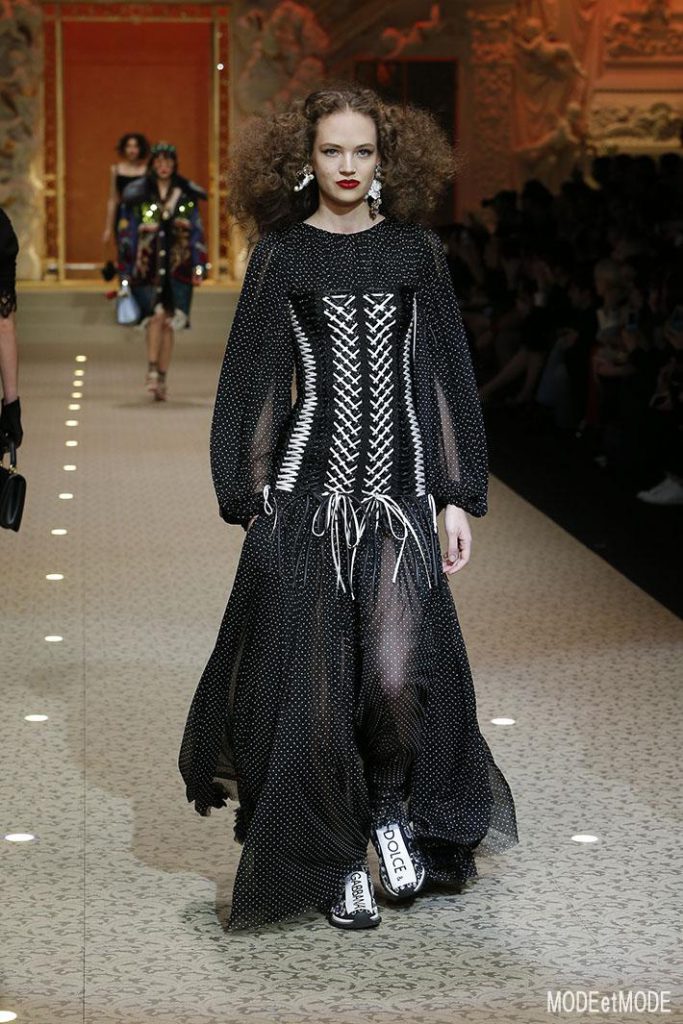 dolce_gabbana_aw18_033