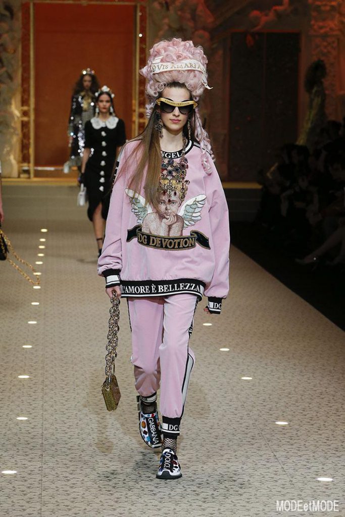 dolce_gabbana_aw18_057
