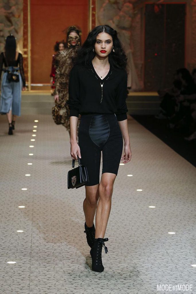dolce_gabbana_aw18_099