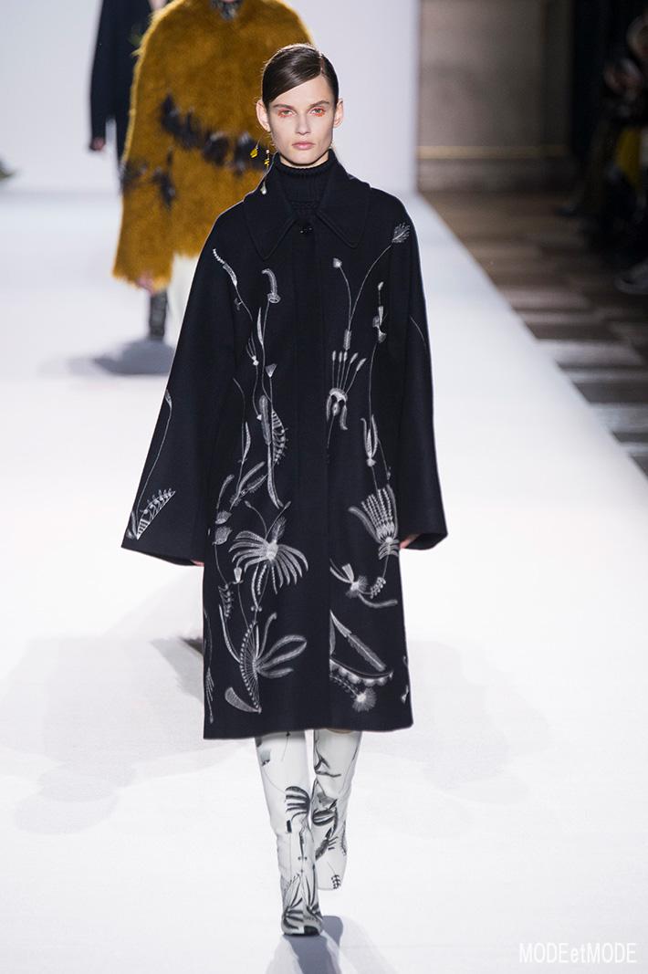 DRIES VAN NOTEN ドリス ヴァン ノッテン - MODEetMODE