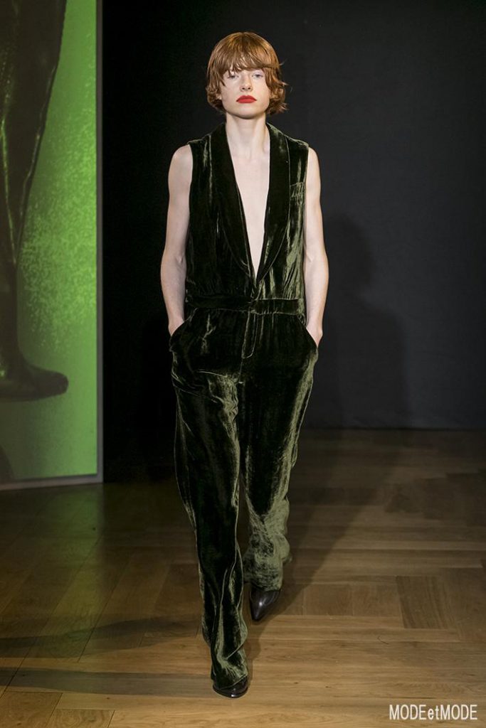 EACH x OTHER
Ready To Wear Fall Winter 2018 Collection
Paris Fashion Week