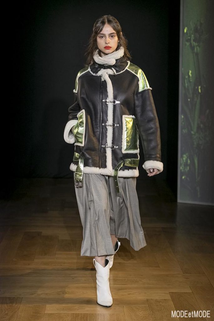 EACH x OTHER
Ready To Wear Fall Winter 2018 Collection
Paris Fashion Week