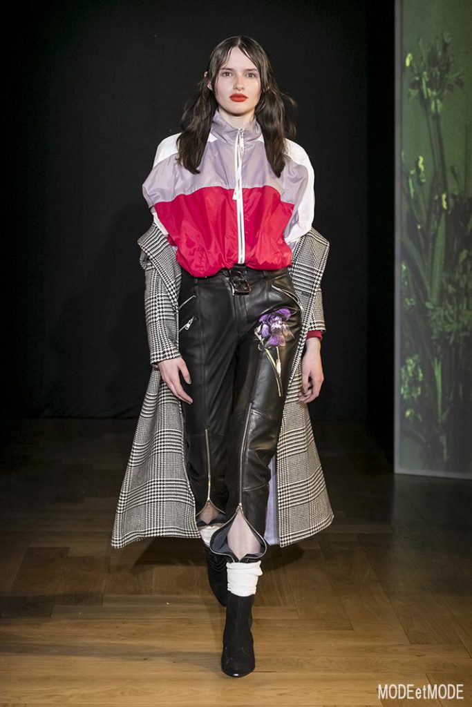 EACH x OTHER
Ready To Wear Fall Winter 2018 Collection
Paris Fashion Week