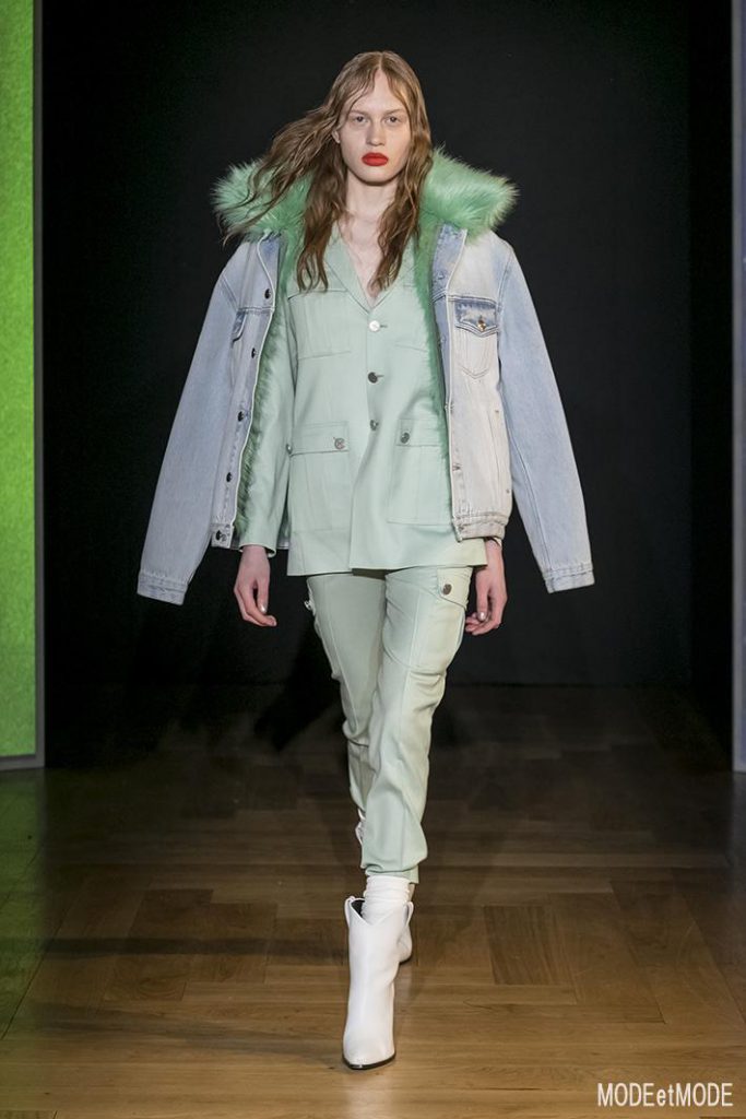 EACH x OTHER
Ready To Wear Fall Winter 2018 Collection
Paris Fashion Week
