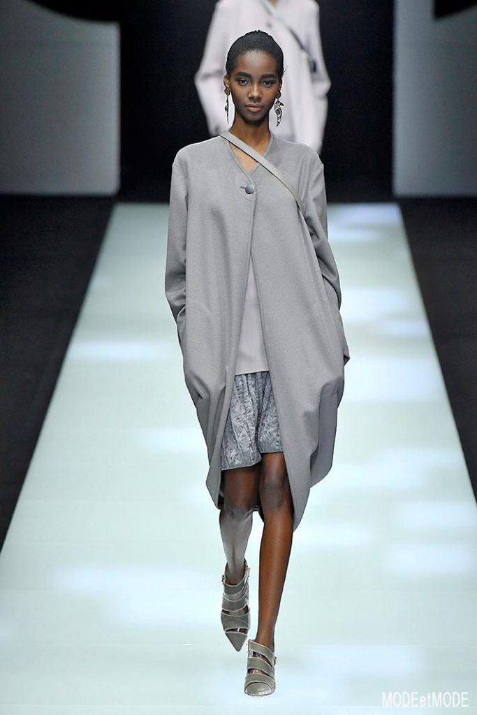 giorgio_armani_aw18_003